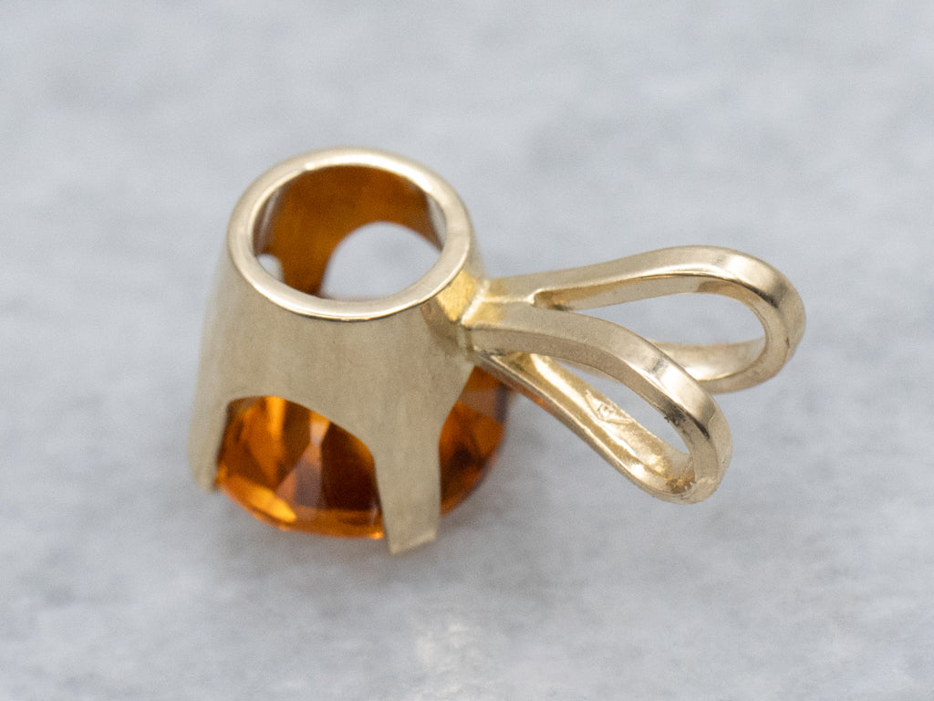 Simple Yellow Gold Citrine Solitaire Pendant