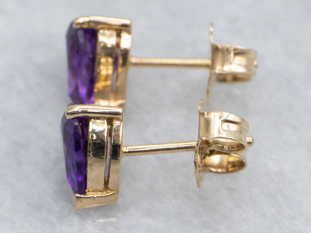 Heart-Cut Amethyst Stud Earrings in Yellow Gold