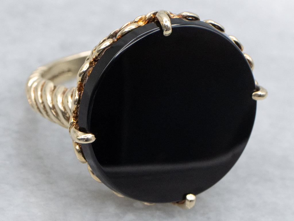 Vintage Twisting Gold Black Onyx Cabochon Cocktail Ring
