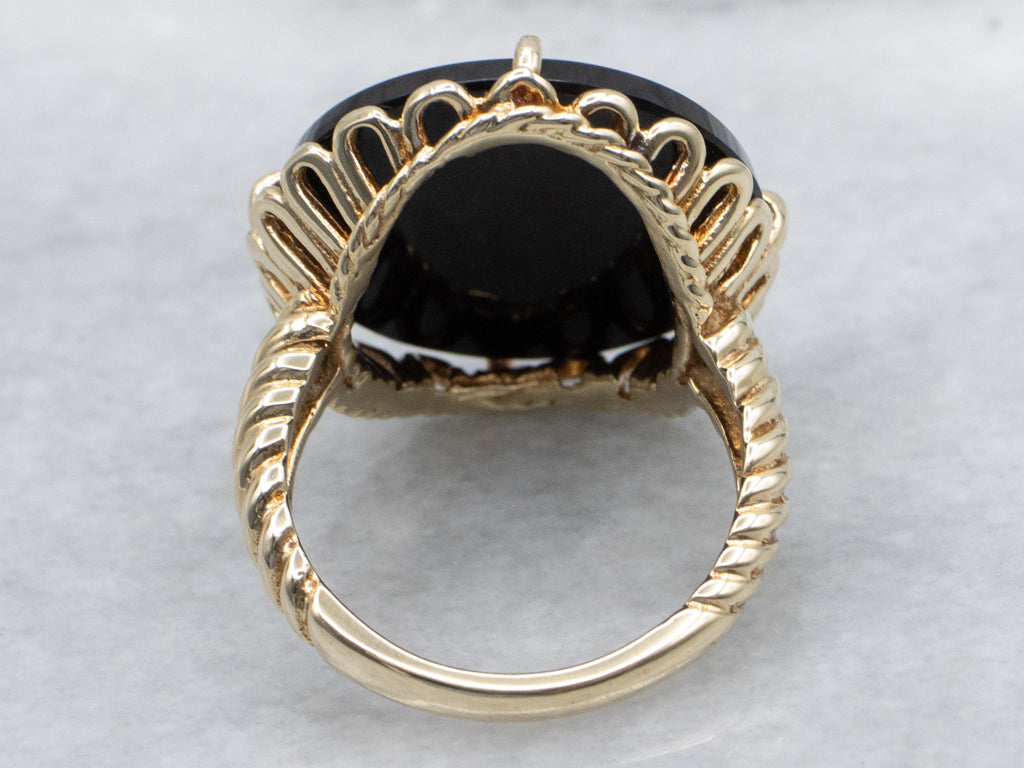 Vintage Twisting Gold Black Onyx Cabochon Cocktail Ring