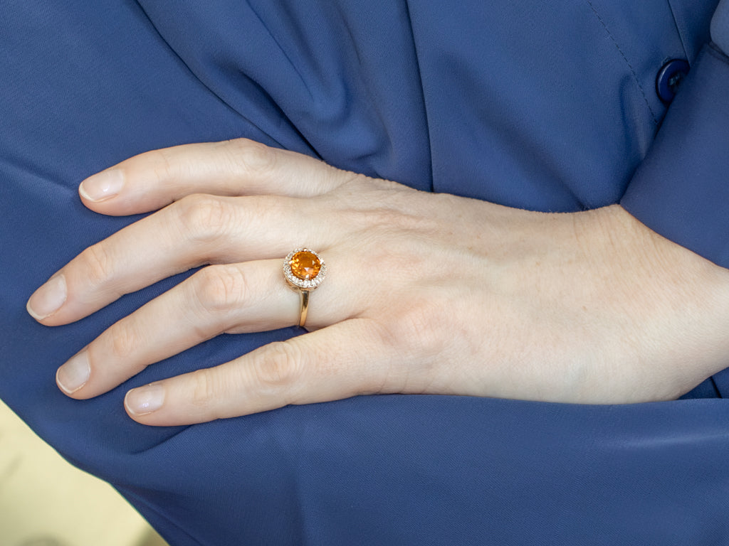 Sparkling Citrine and Diamond Halo Gold Ring