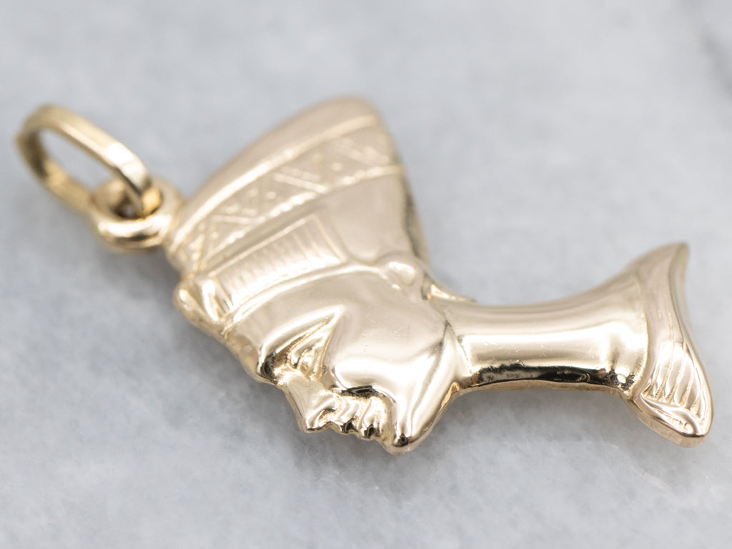 Yellow Gold Engraved Nefertiti Pendant