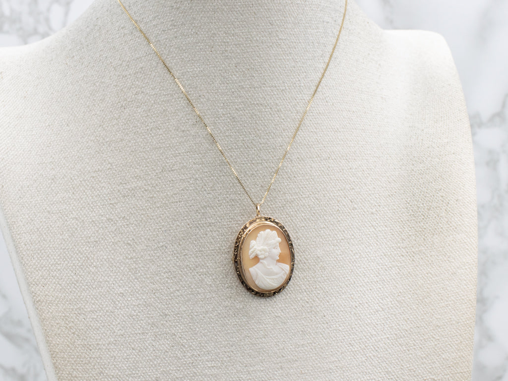Vintage Shell Cameo Yellow Gold Pin or Pendant with Engraved Border