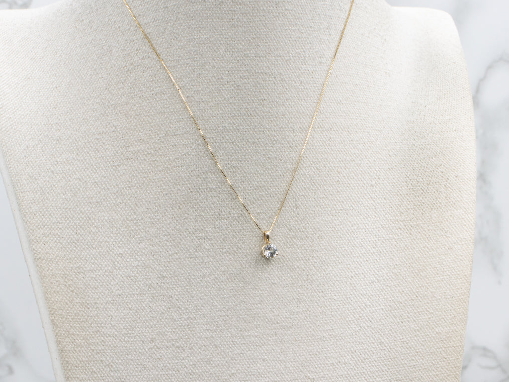 Sweet Round-Cut Aquamarine Pendant