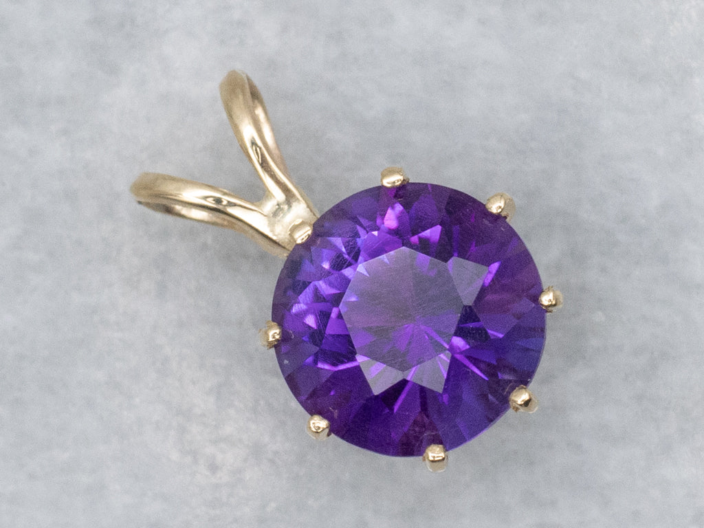 Vibrant Multi-Prong Amethyst Solitaire Pendant