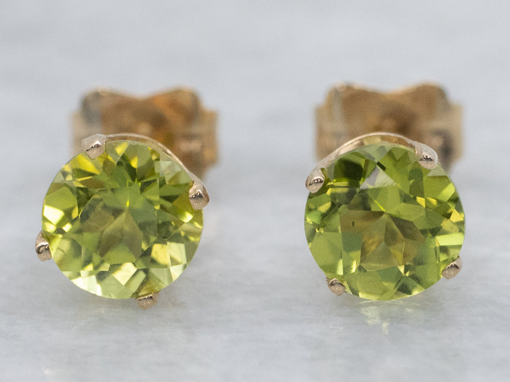Round-Cut Peridot Yellow Gold Stud Earrings