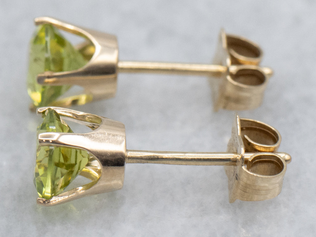 Round-Cut Peridot Yellow Gold Stud Earrings