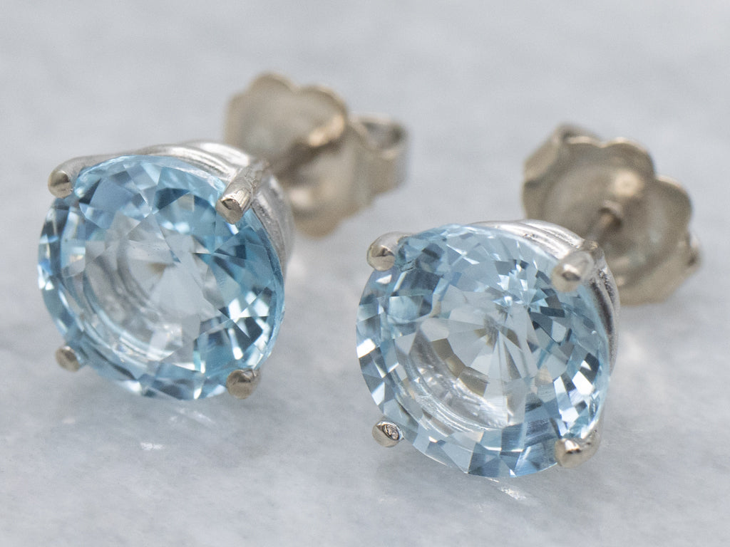 Round-Cut Blue Topaz White Gold Stud Earrings