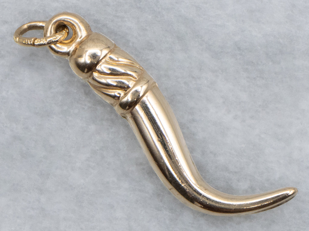 Grooved Yellow Gold Italian Horn Charm Pendant