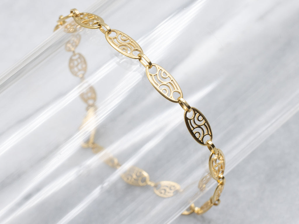 Filigree Gold Link Bracelet with Engraved Clasp