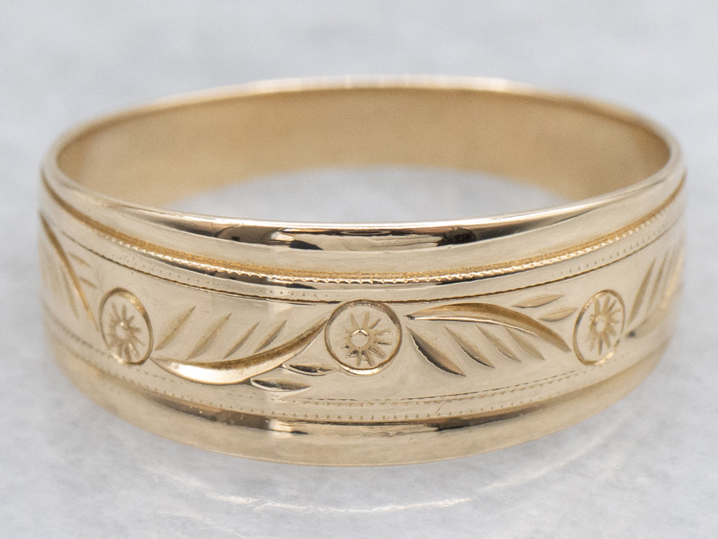 Vintage Yellow Gold Tapered Patterned Band