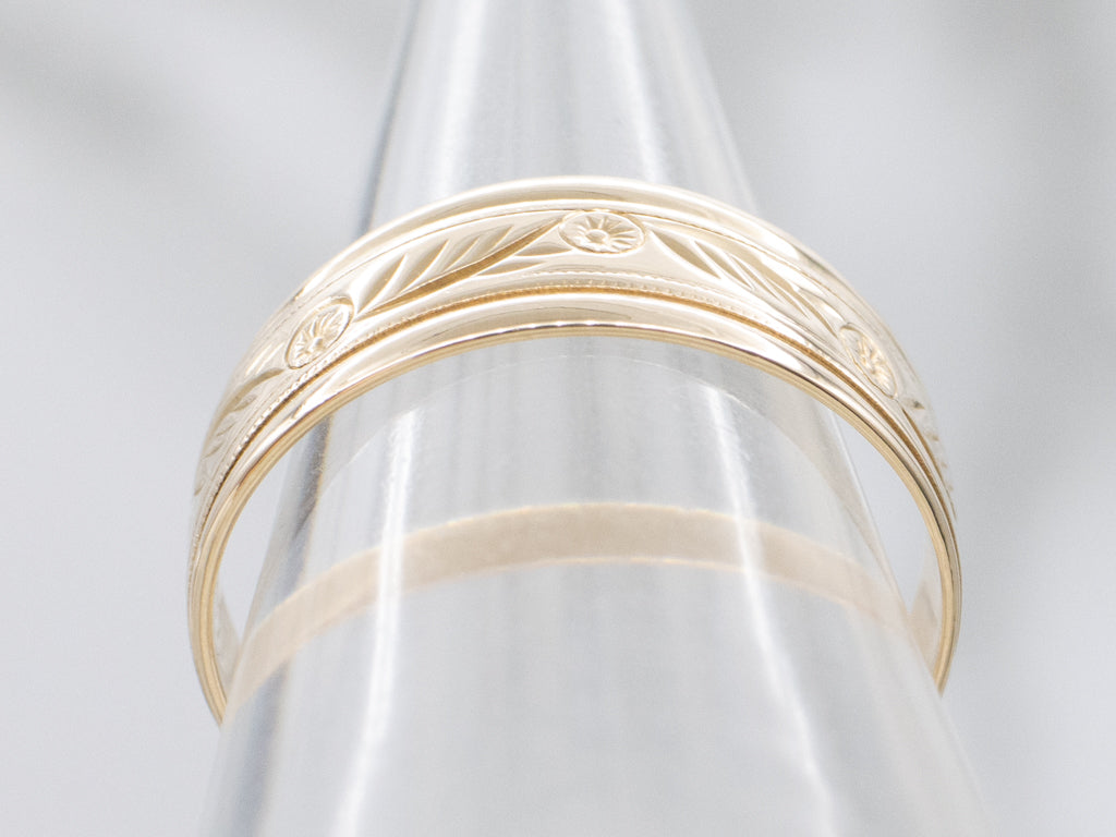 Vintage Yellow Gold Tapered Patterned Band