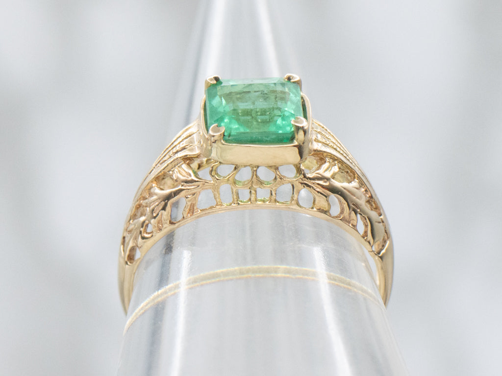 Antique Gold Filigree Emerald Solitaire Ring