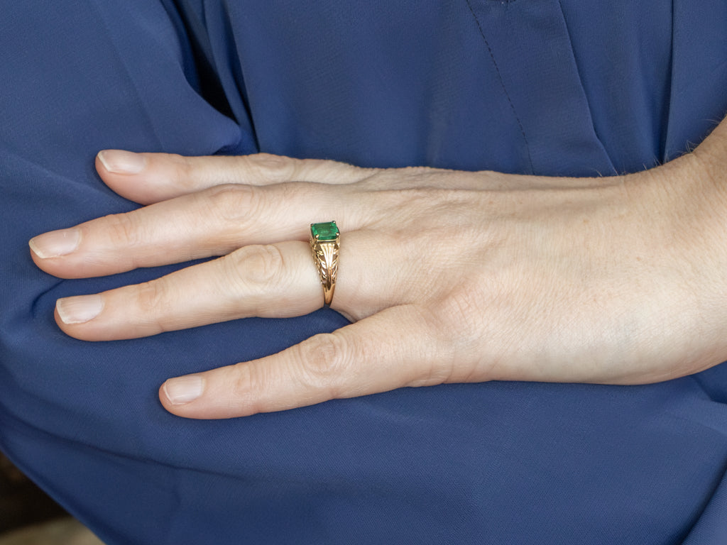 Antique Gold Filigree Emerald Solitaire Ring