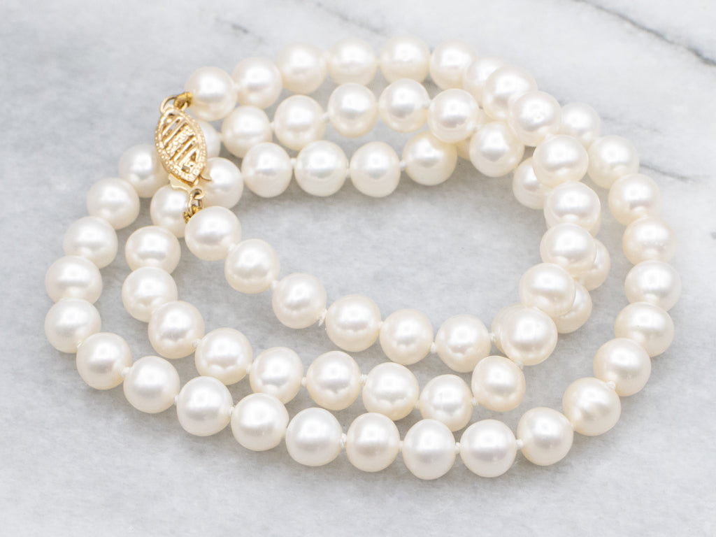 Freshwater Pearl Beaded Necklace with Yellow Gold Filigree Clasp
