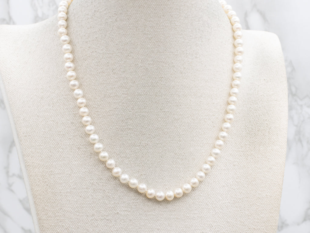 Freshwater Pearl Beaded Necklace with Yellow Gold Filigree Clasp