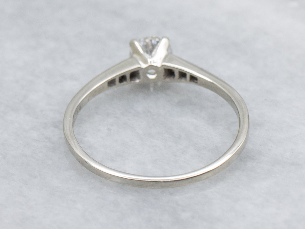 Vintage White Gold Round Brilliant Diamond Engagement Ring