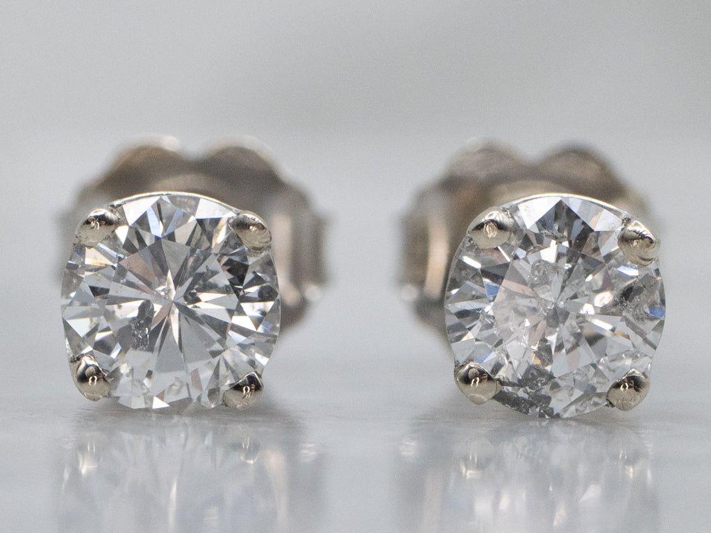 Round Brilliant Diamond White Gold Stud Earrings