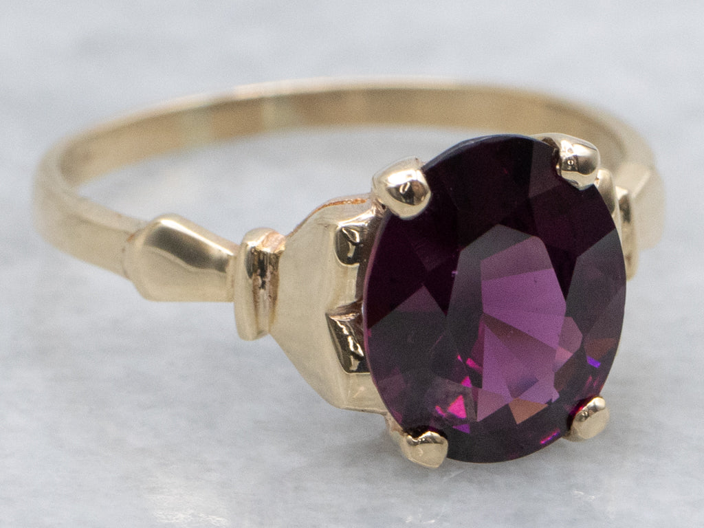 1940s Rhodolite Garnet and Gold Solitaire Ring