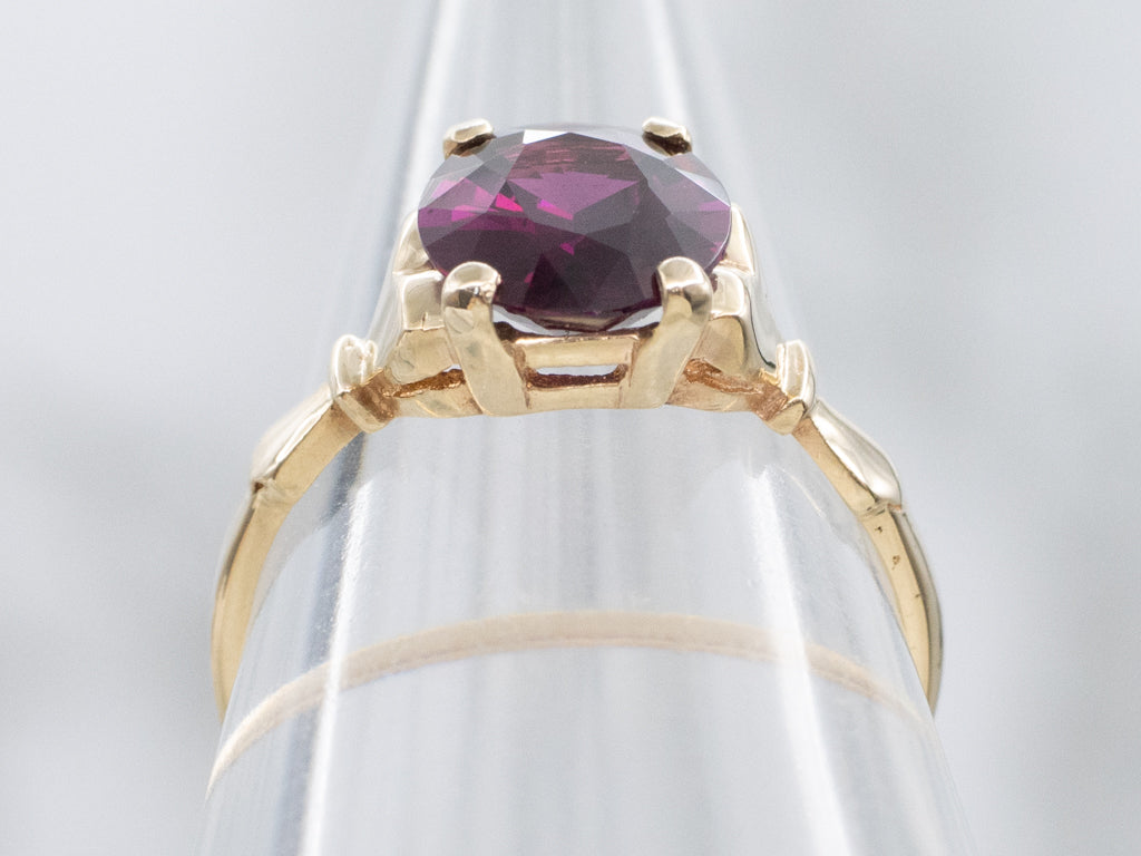 1940s Rhodolite Garnet and Gold Solitaire Ring