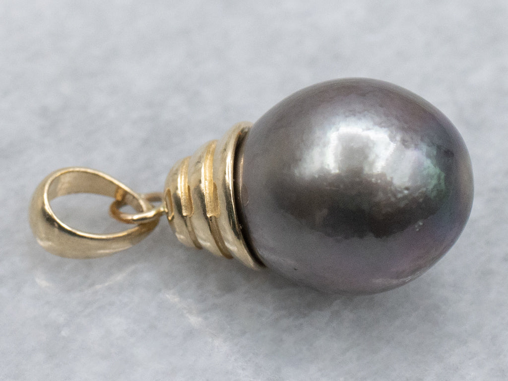 Grey Pearl Yellow Gold Drop Pendant