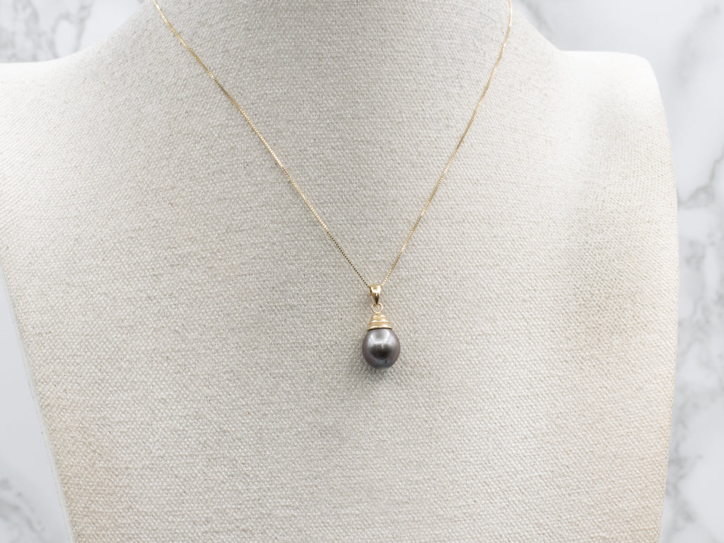 Grey Pearl Yellow Gold Drop Pendant