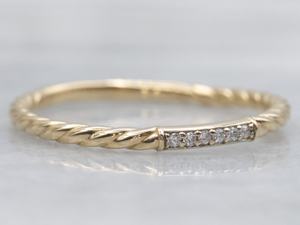 Twisting Gold Diamond Band