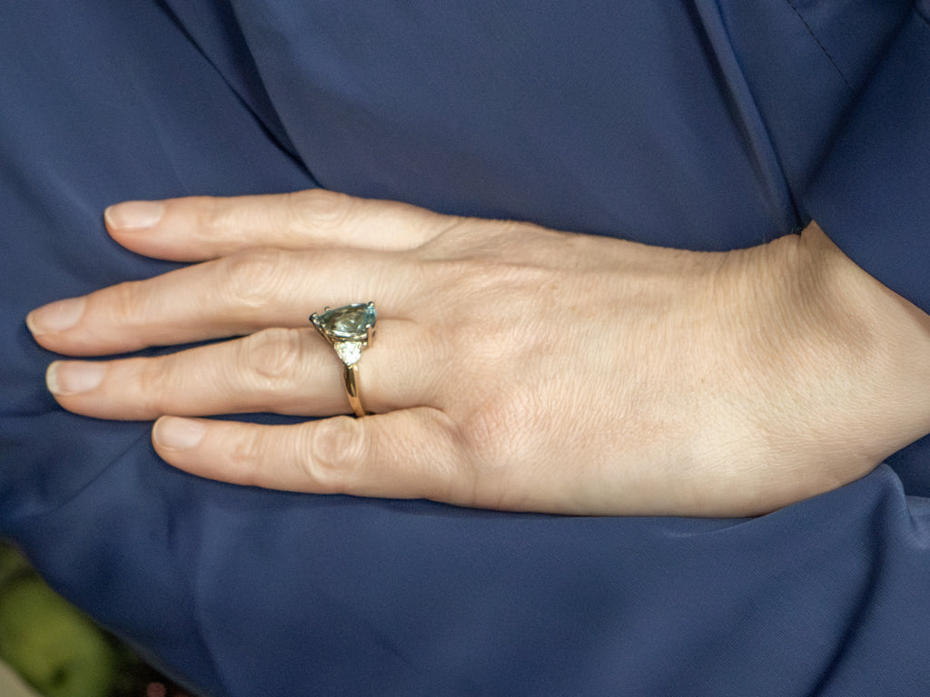 Pear-Cut Aquamarine and Trillion-Cut Diamond Statement Ring