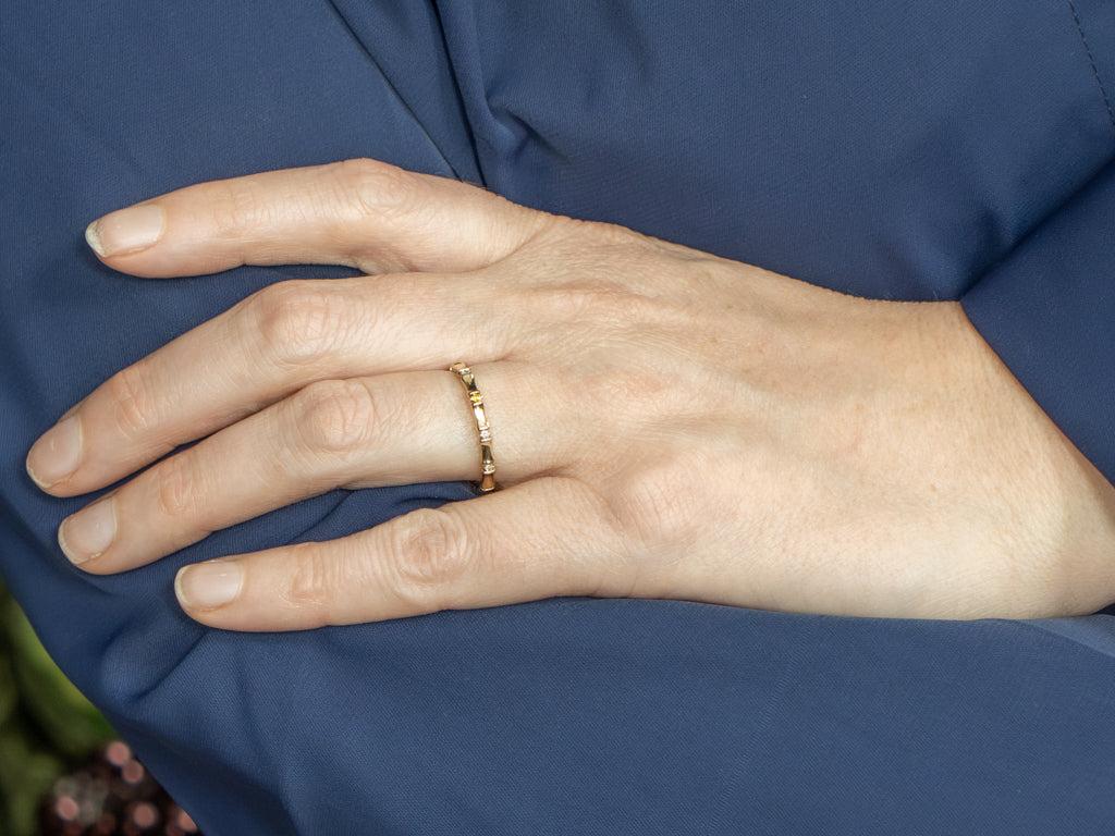 Yellow Diamond Etched Gold Bamboo Patterned Band