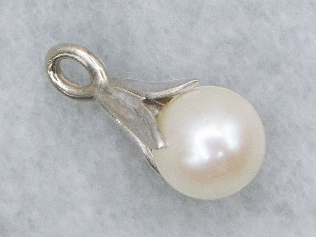 Botanical Saltwater Pearl White Gold Pendant