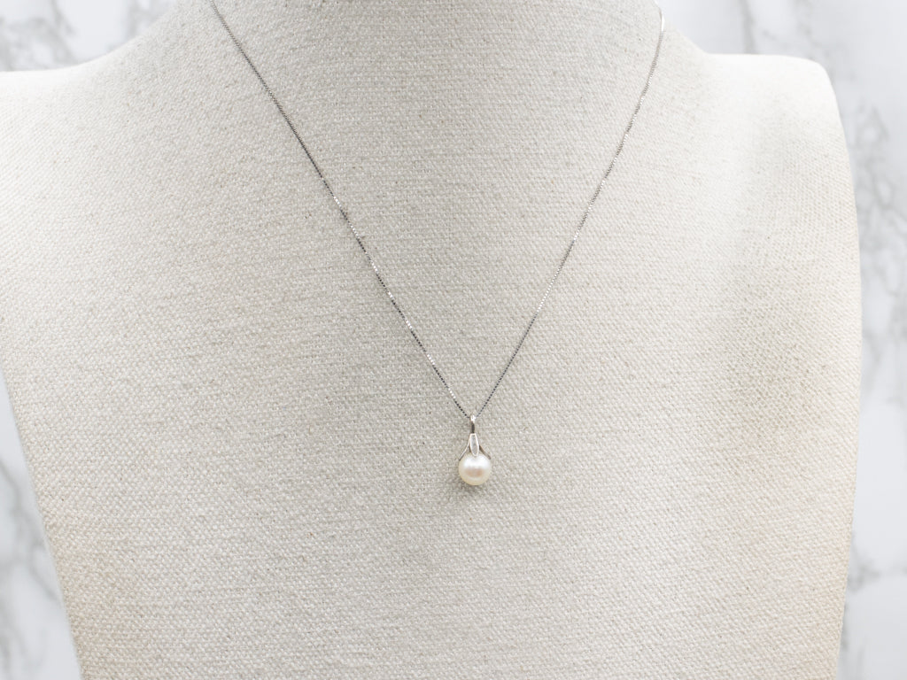Botanical Saltwater Pearl White Gold Pendant