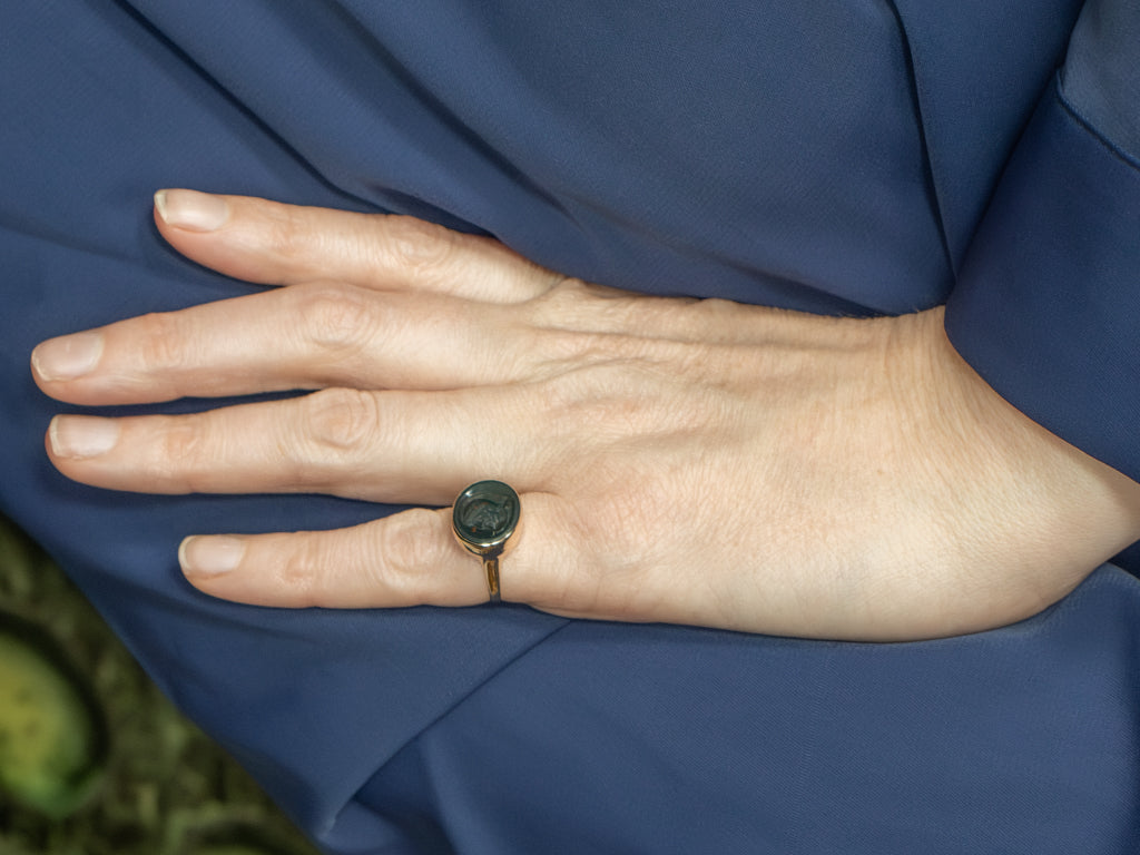 East-to-West Set Bloodstone Cameo Rose Gold Ring