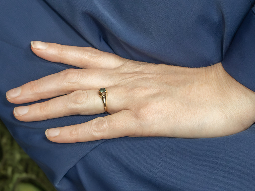 Antique Green Sapphire Belcher-Set Solitaire Ring