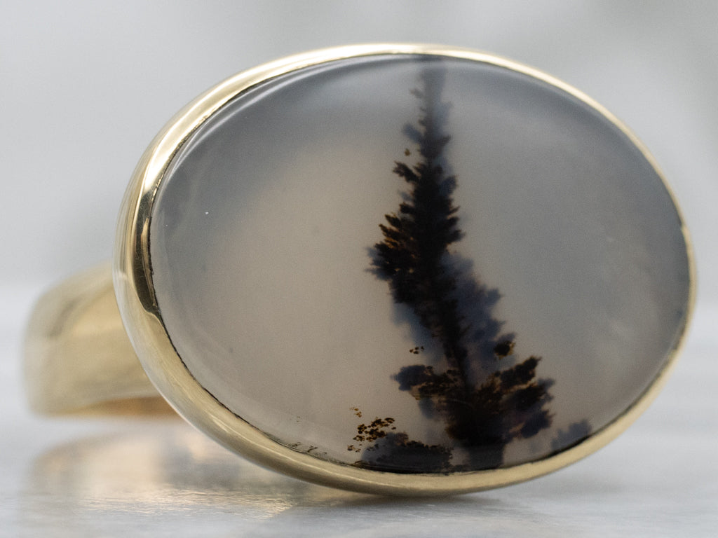 East-to-West Dendritic Agate Yellow Gold Ring