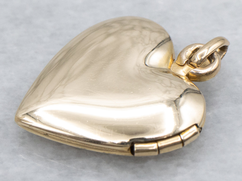 Engraved Yellow Gold Floral Heart Locket