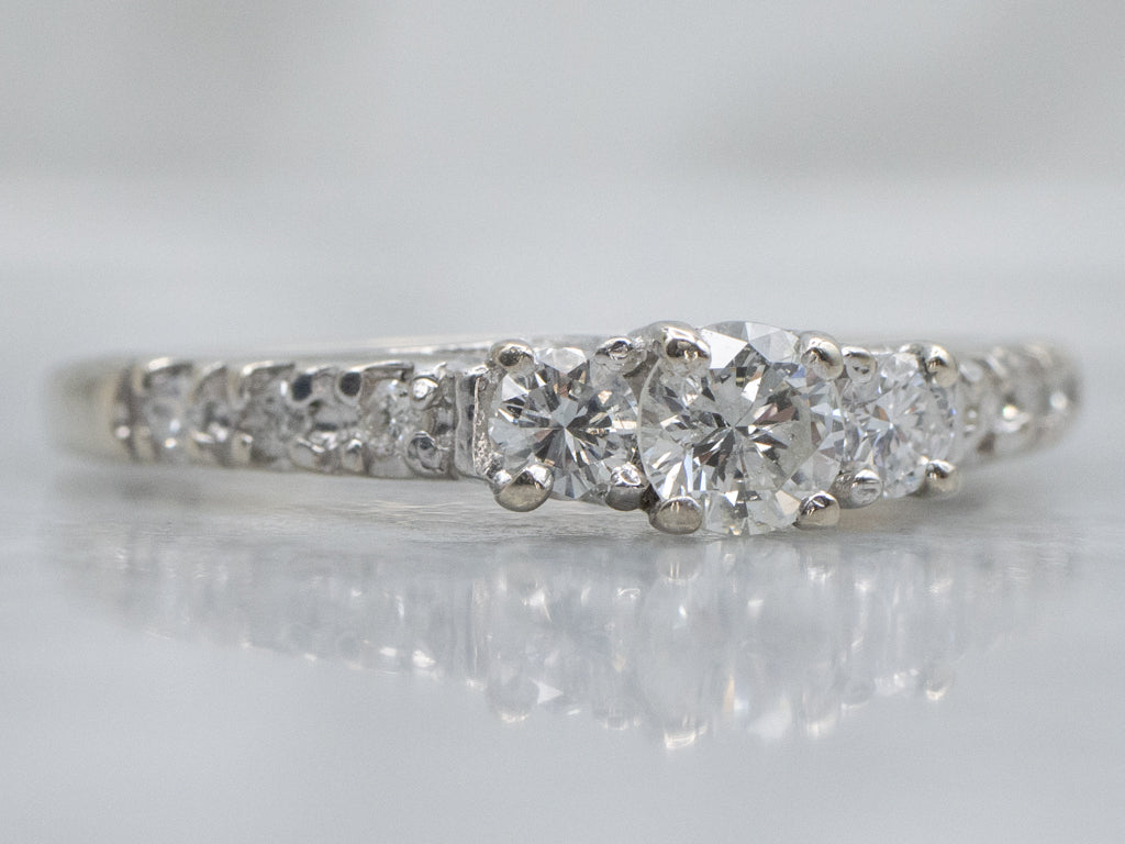 Round-Brilliant Diamond White Gold Engagement Ring