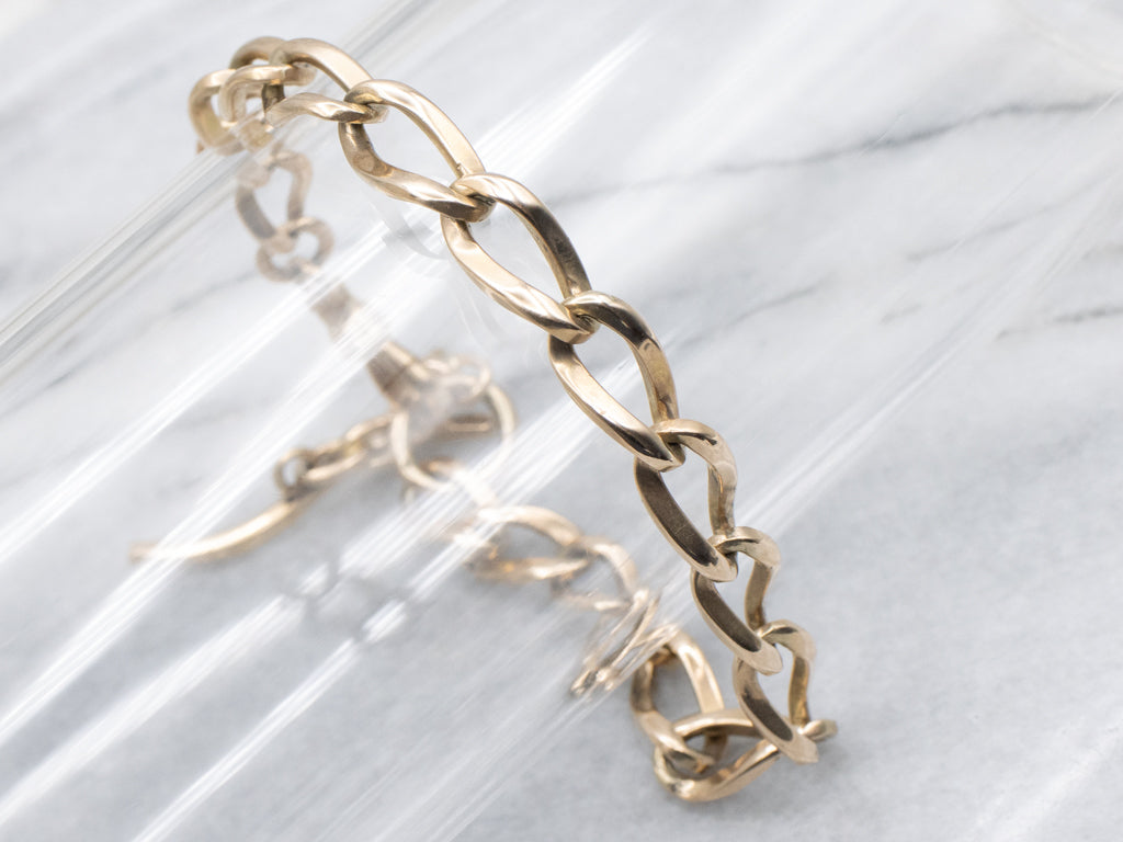 Vintage Gold Curb-Link Bracelet with Curved T-Bar Drop