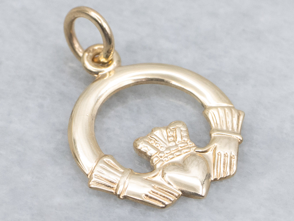 Polished Yellow Gold Irish Claddagh Pendant