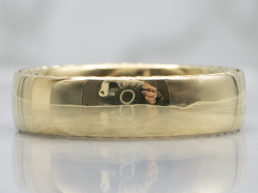 Men's 18-Karat Yellow Gold Streamline Band