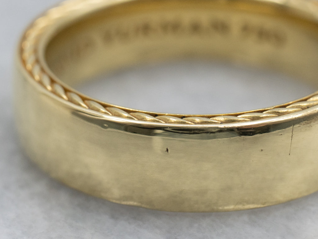Men's 18-Karat Yellow Gold Streamline Band
