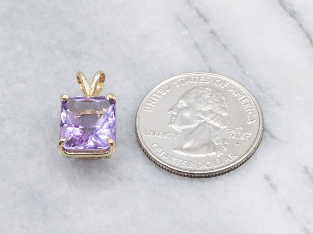 Pretty Cushion-Cut Amethyst Yellow Gold Pendant