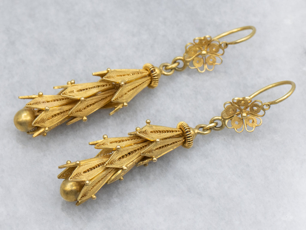 Vintage 18K Yellow Gold Quilled Filigree Drop Earrings
