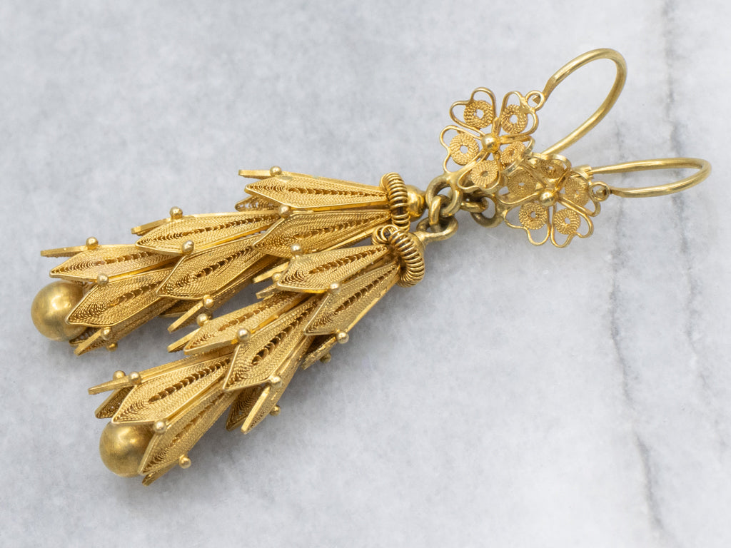 Vintage 18K Yellow Gold Quilled Filigree Drop Earrings