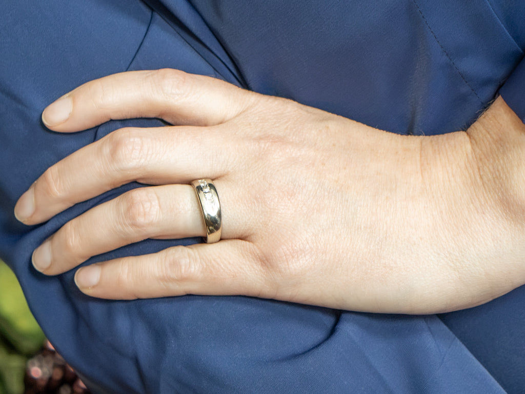 Men's White Gold Tapered Diamond Band