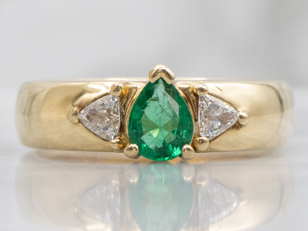 Emerald and Trillion Cut Diamond Yellow Gold Ring