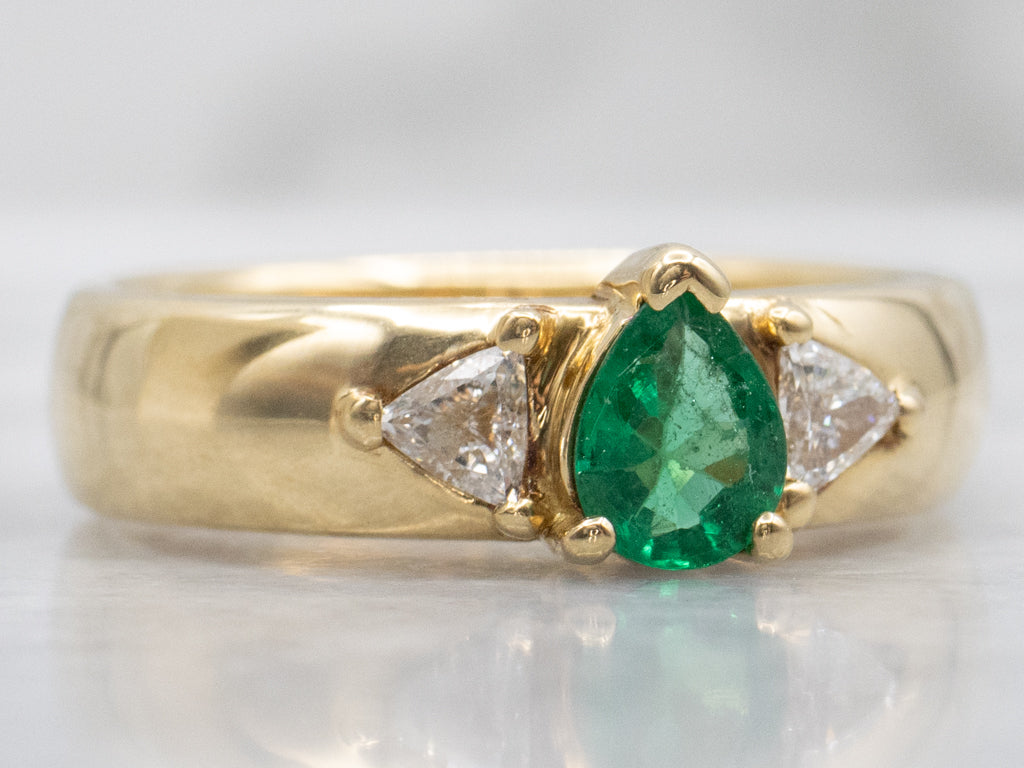 Emerald and Trillion Cut Diamond Yellow Gold Ring