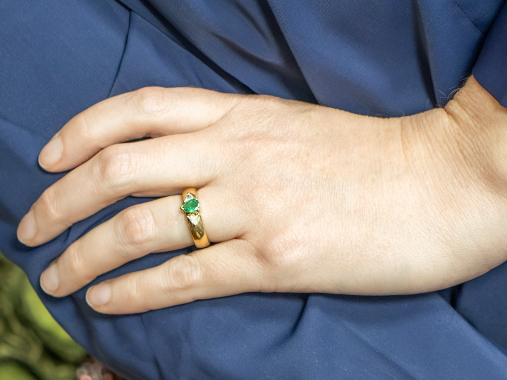 Emerald and Trillion Cut Diamond Yellow Gold Ring