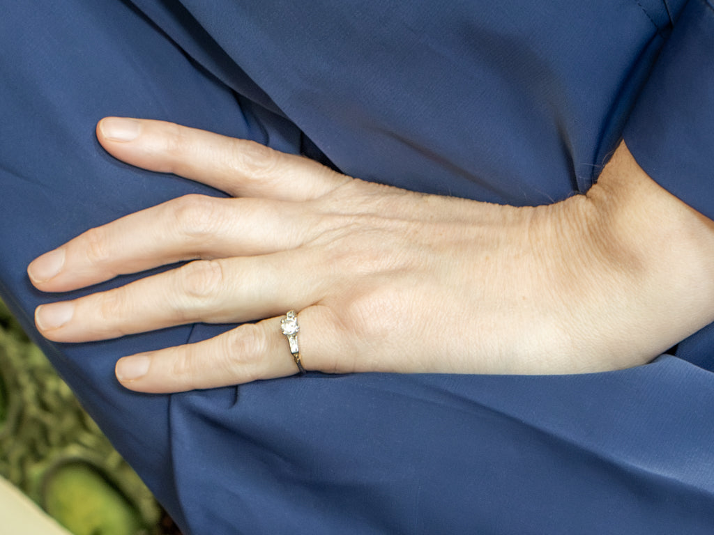 Retro Era Diamond Engagement Ring with Milgrain Details
