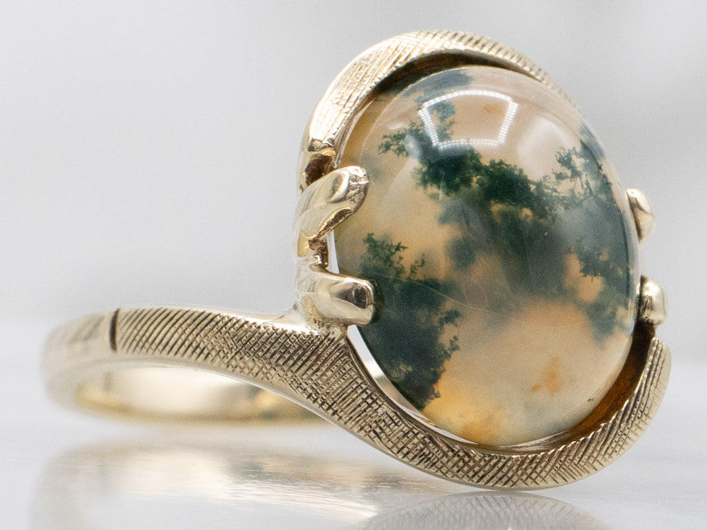 Moss Agate Vintage Gold Cabochon Bypass Ring