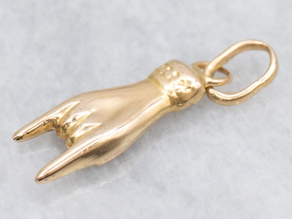 18-Karat Yellow Gold Mano Figa Charm